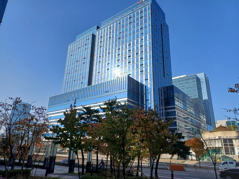동탄 SK V1 center